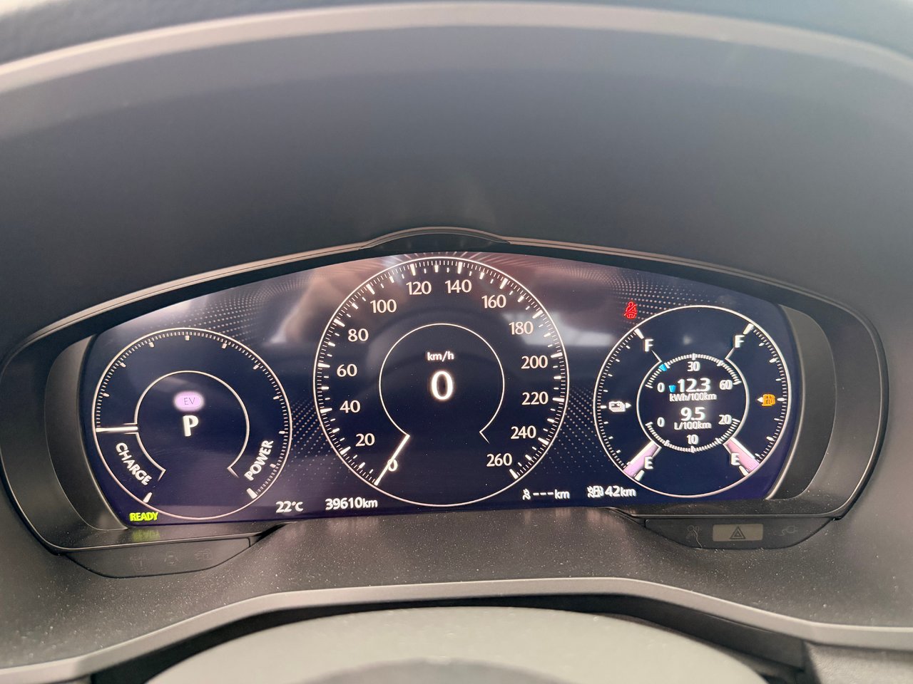 2024 Mazda CX-90 hybride rechargeable GT AWD-19