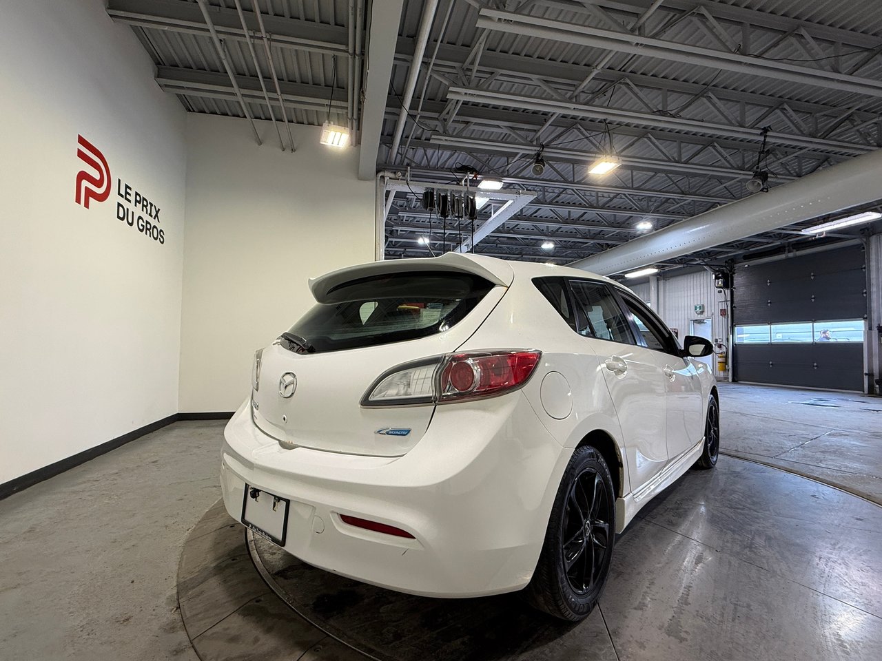 2012 Mazda 3 Sport GS SKY-2