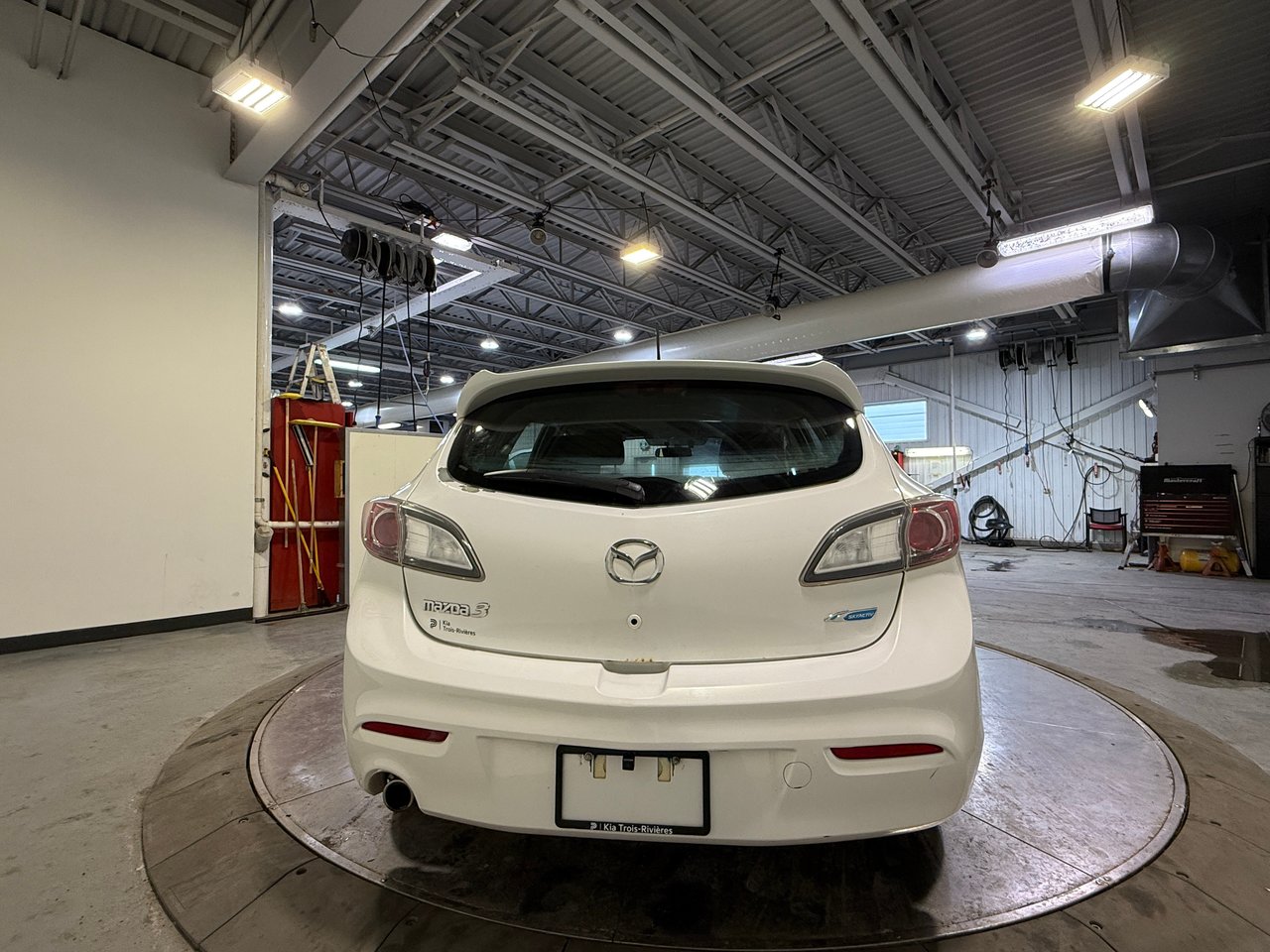 2012 Mazda 3 Sport GS SKY-3