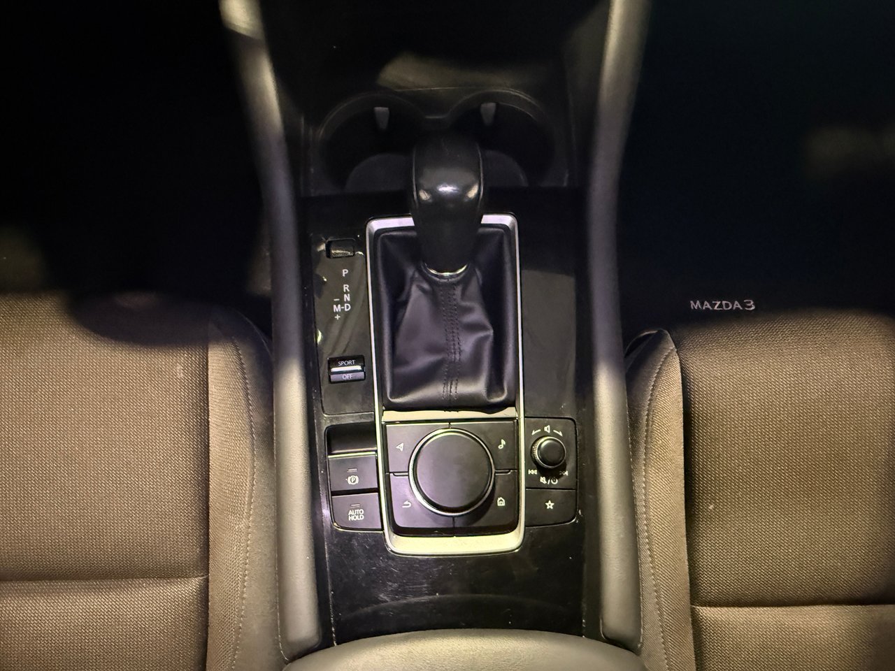 2019 Mazda 3 Sport GS AWD-22