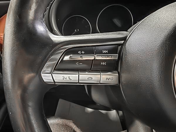 Mazda 3 Sport GT 2021-16