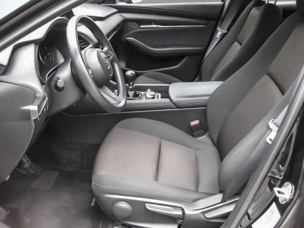 Mazda 3 Sport GX 2023-9