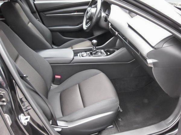 Mazda 3 Sport GX 2023-21