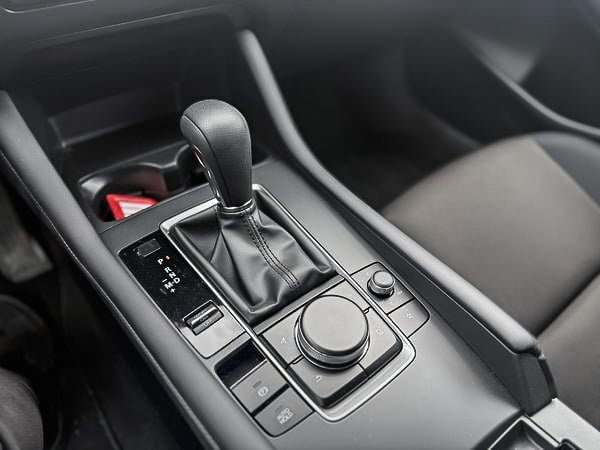 2025 Mazda 3 Sport GX-10