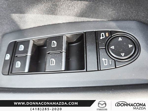 Mazda 3 GS 2025-11
