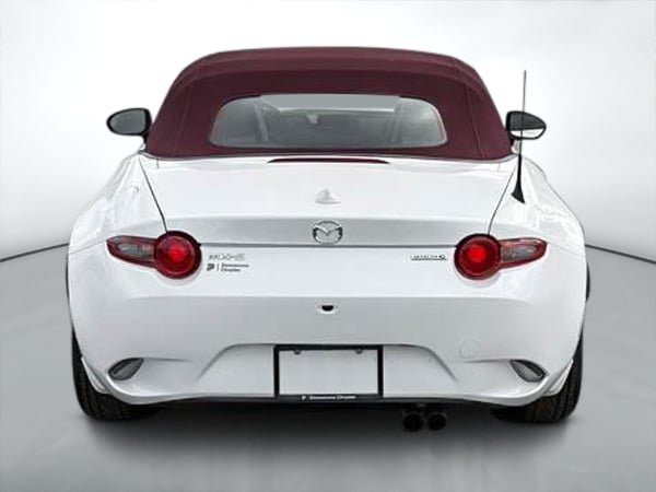 Mazda MX-5 100e anniversaire 2021-3