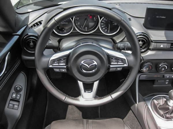 2025 Mazda MX-5 GS-P-16