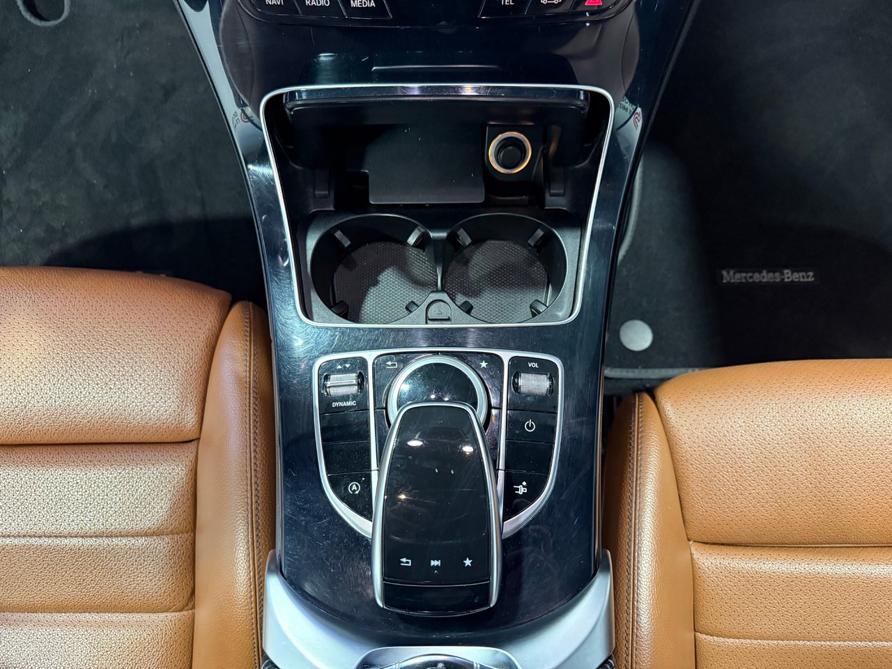 2018 Mercedes-Benz C-Class 300-22
