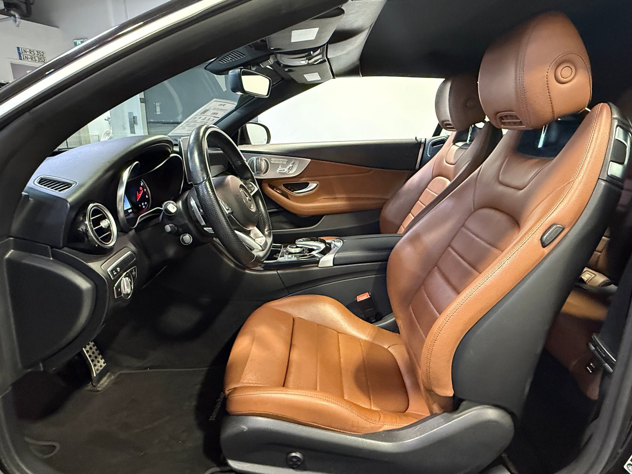 2018 Mercedes-Benz C-Class 300-12