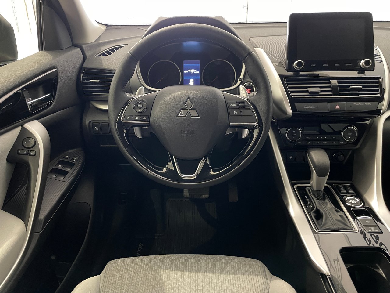 2026 Mitsubishi Eclipse Cross LE AWD-8
