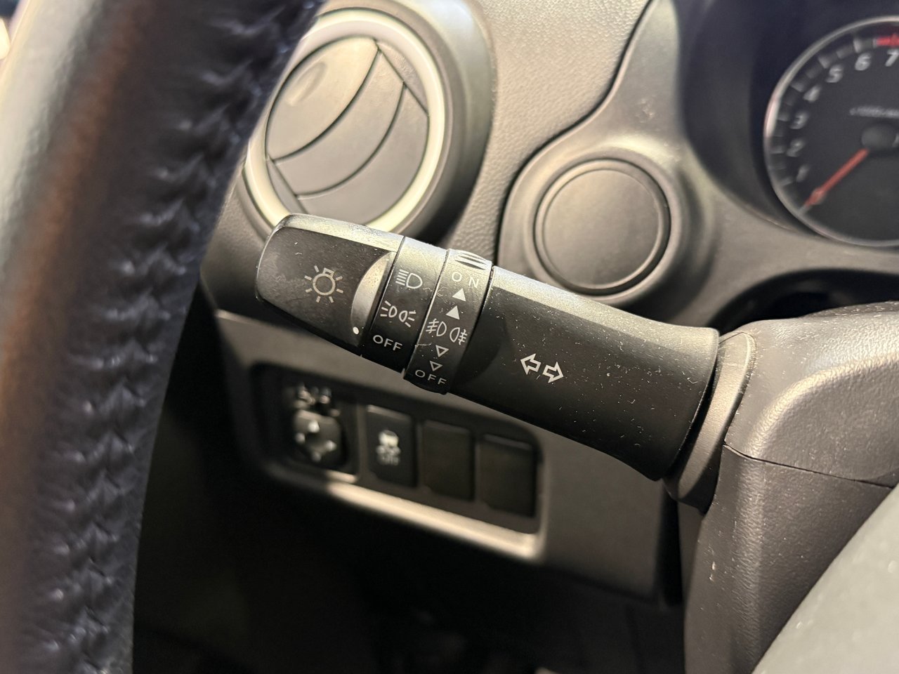 Mitsubishi Mirage GT 2018-16