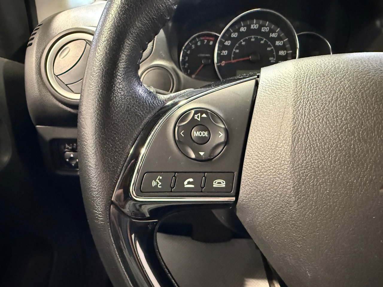Mitsubishi Mirage GT 2018-14