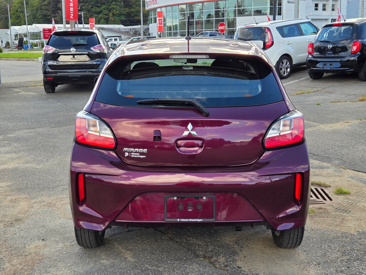 Mitsubishi Mirage SE 2023-3