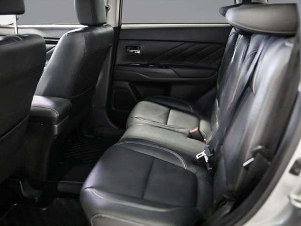 2018 Mitsubishi Outlander PHEV GT-26