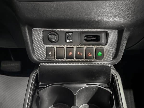Mitsubishi Outlander PHEV SEL 2020-22