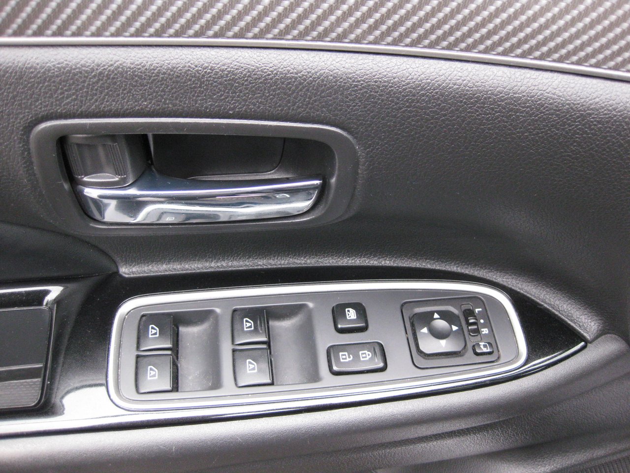 Mitsubishi Outlander PHEV SEL 2020-8