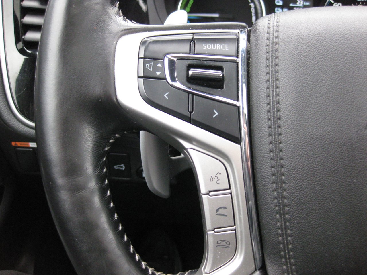 Mitsubishi Outlander PHEV SEL 2020-12