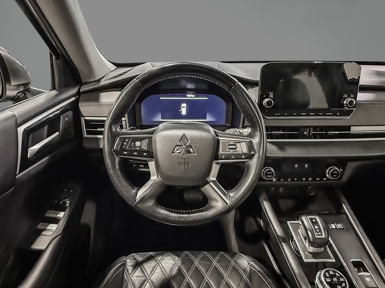 Mitsubishi Outlander Plug-In Hybrid SEL 2024-15