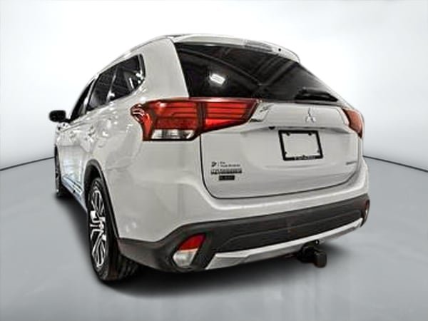 Mitsubishi Outlander GT 2016-4