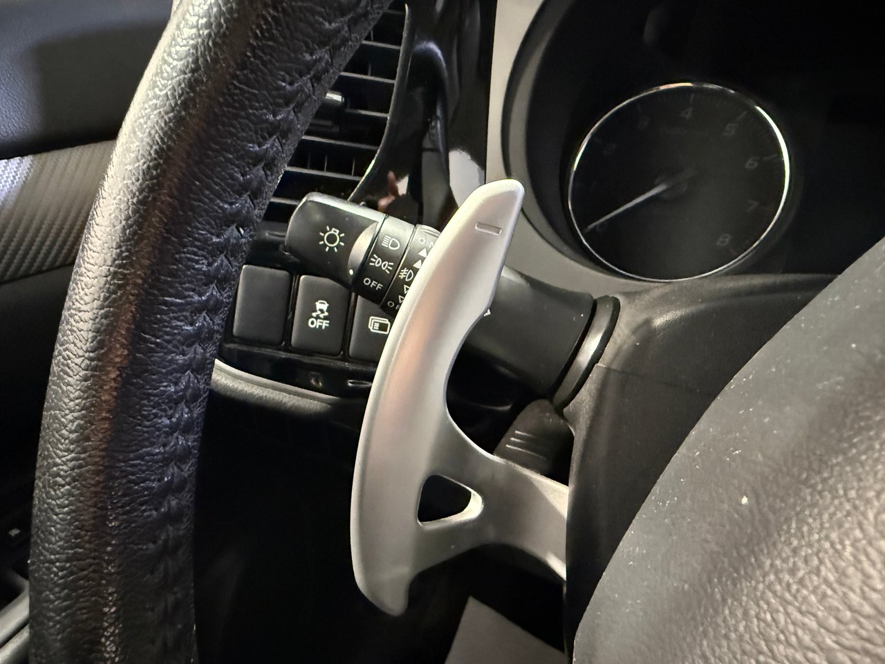 2017 Mitsubishi Outlander SE-17