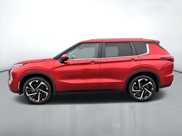 2022 Mitsubishi Outlander SEL-3
