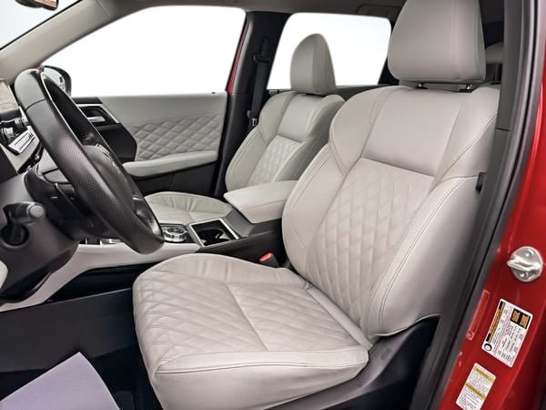 2022 Mitsubishi Outlander SEL-13