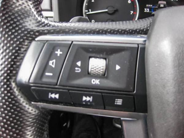 2022 Mitsubishi Outlander ES-12