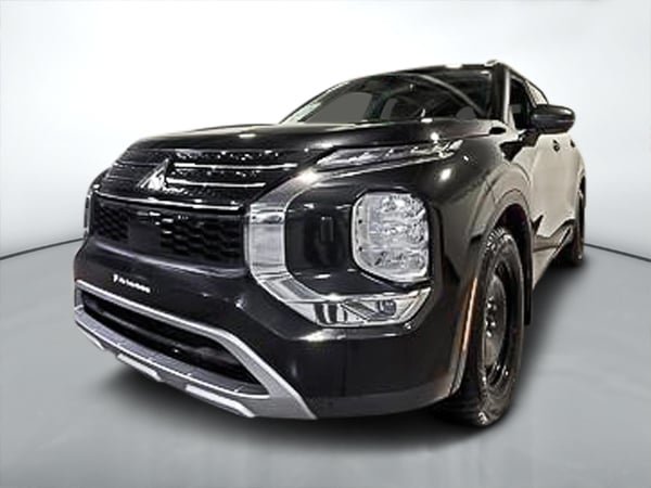 Mitsubishi Outlander SEL 2023-6