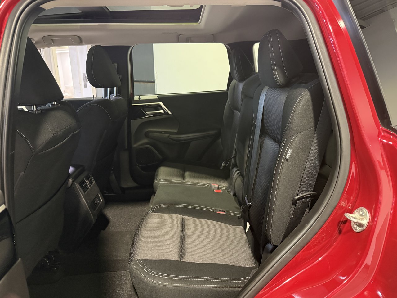 2024 Mitsubishi Outlander SE-24