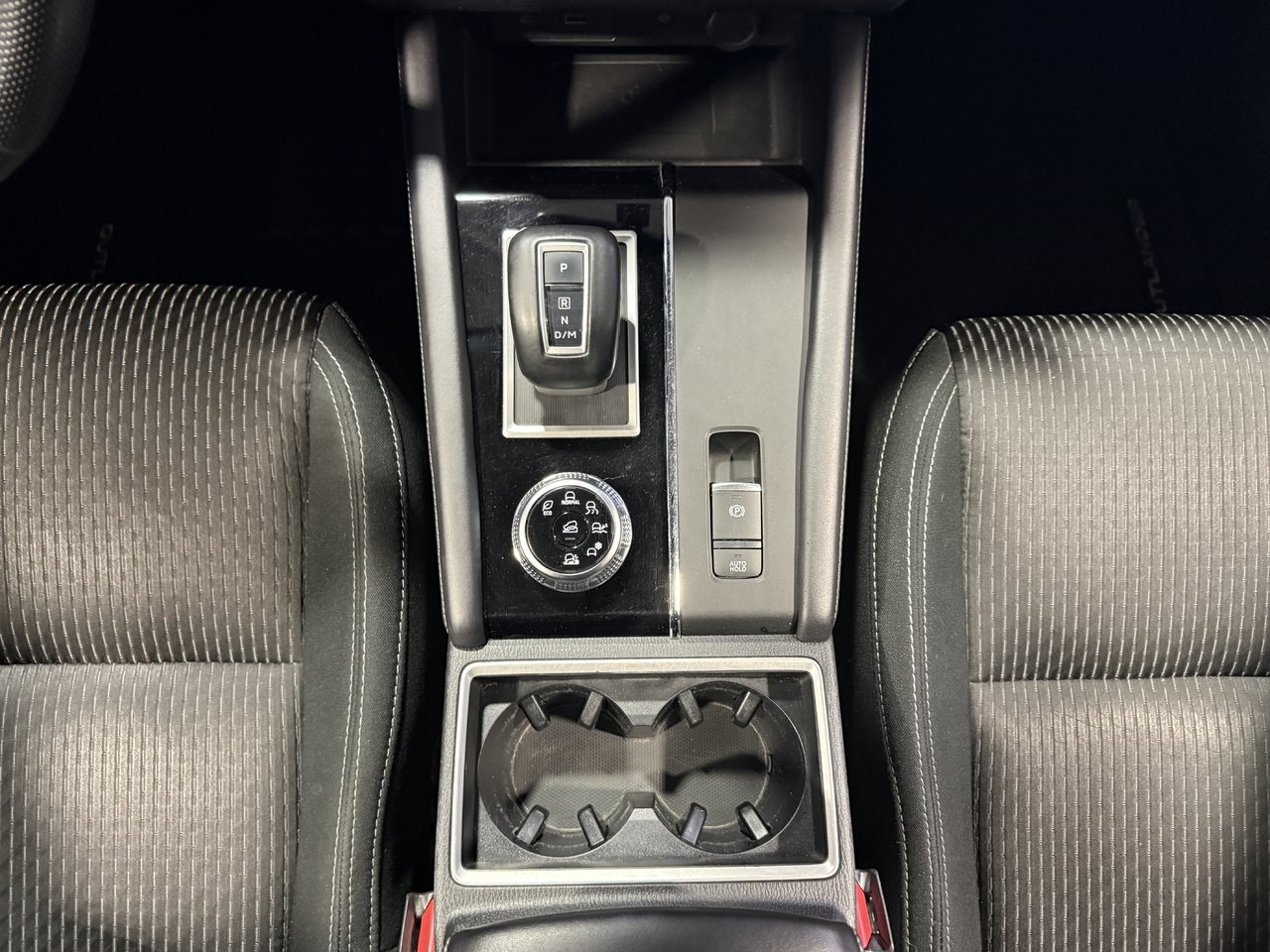 2024 Mitsubishi Outlander SE-23