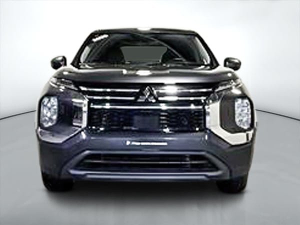 Mitsubishi Outlander ES 2025-7