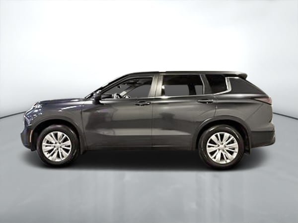 Mitsubishi Outlander ES 2025-5