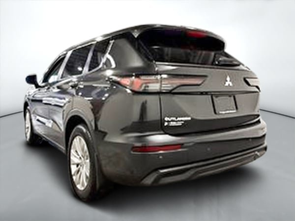 Mitsubishi Outlander ES 2025-4