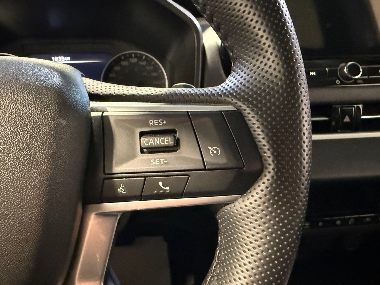 2025 Mitsubishi Outlander ES-15