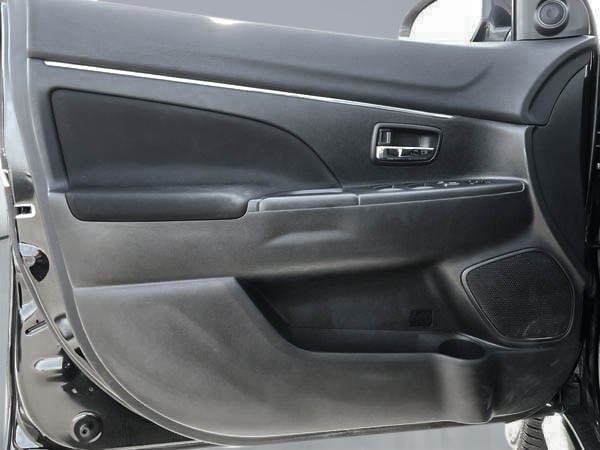 Mitsubishi RVR GT 2015-10