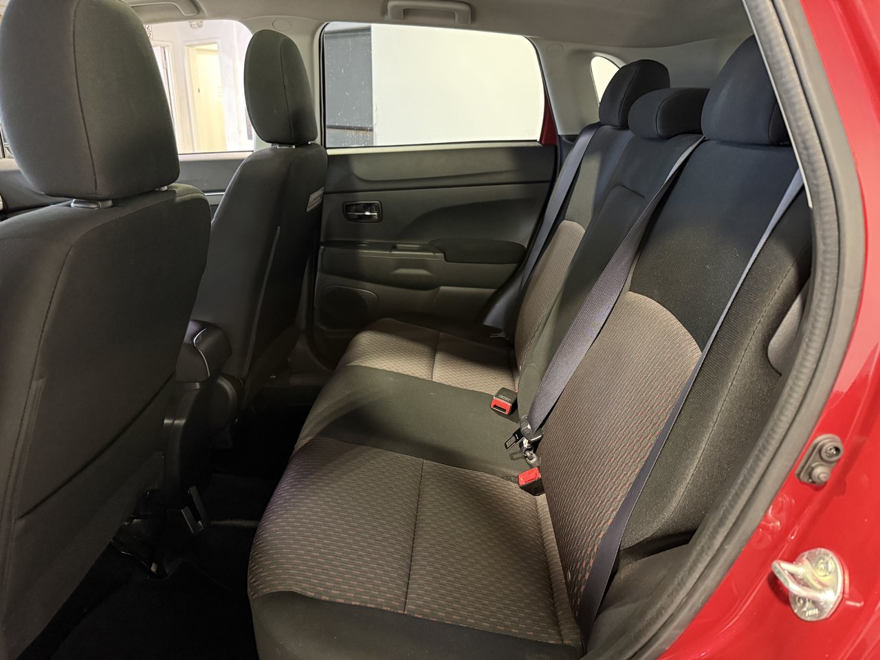 Mitsubishi RVR SE LIMITED 2017-24