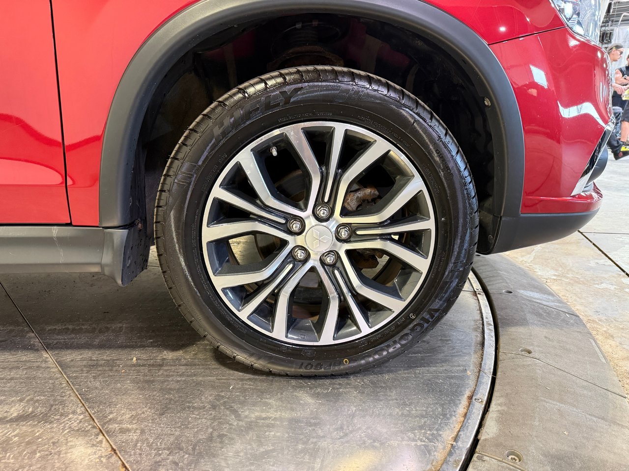 Mitsubishi RVR SE LIMITED 2017-10