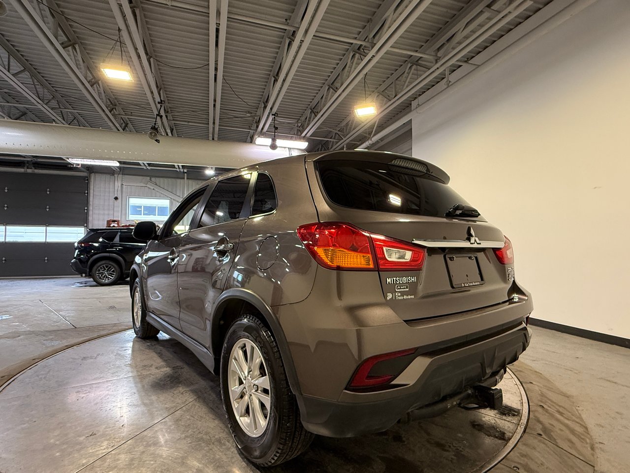 2019 Mitsubishi RVR SE-4