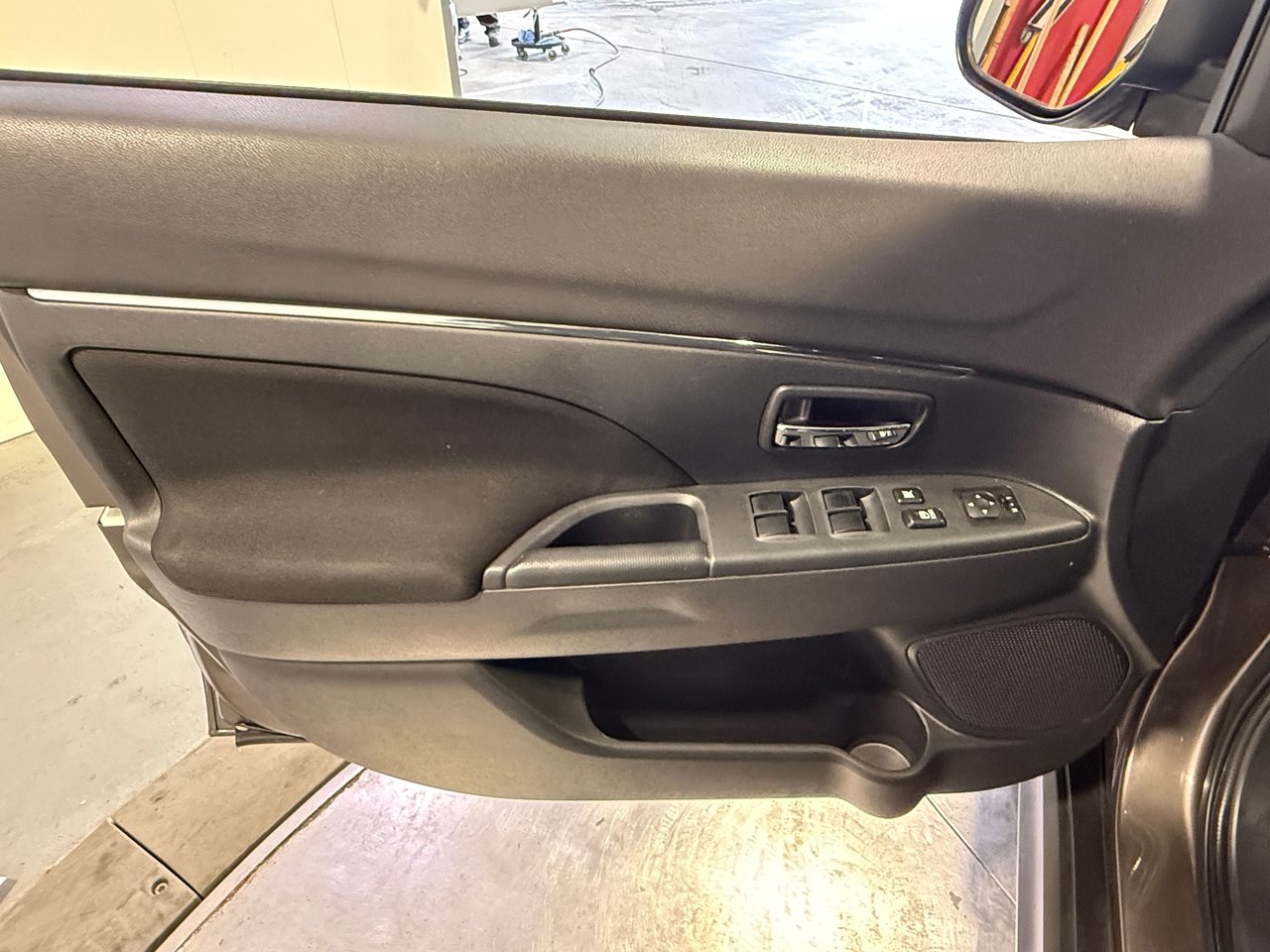 2019 Mitsubishi RVR SE-10