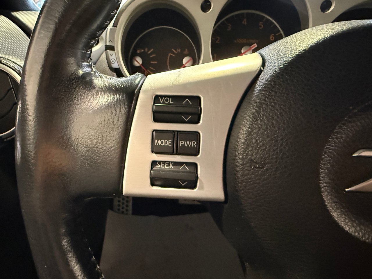 Nissan 350Z BASE 2006-14