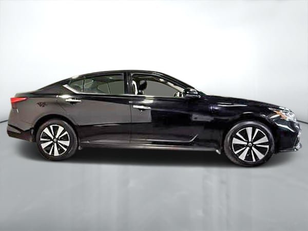 Nissan Altima SV 2019-1