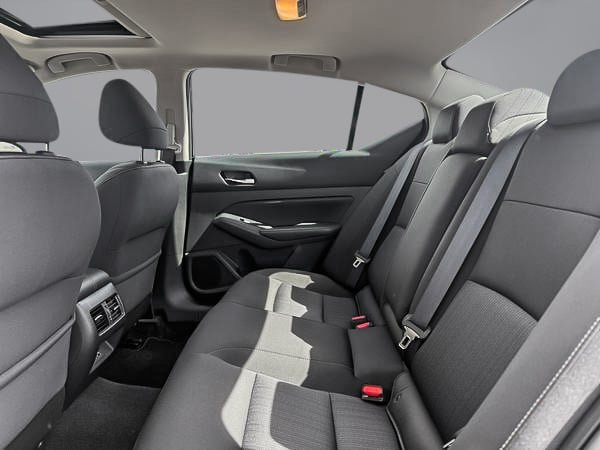 2019 Nissan Altima SV AWD-8