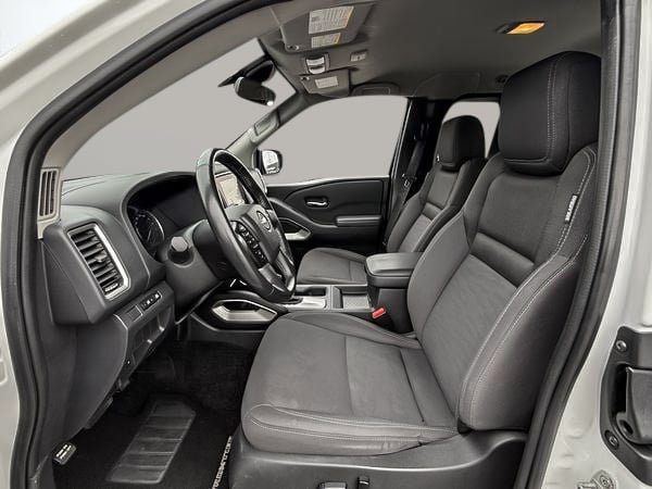 Nissan Frontier SV 2023-11