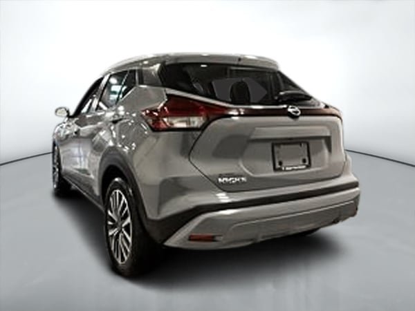 2025 Nissan Kicks Play SV-4