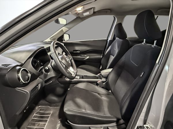2025 Nissan Kicks Play SV-13