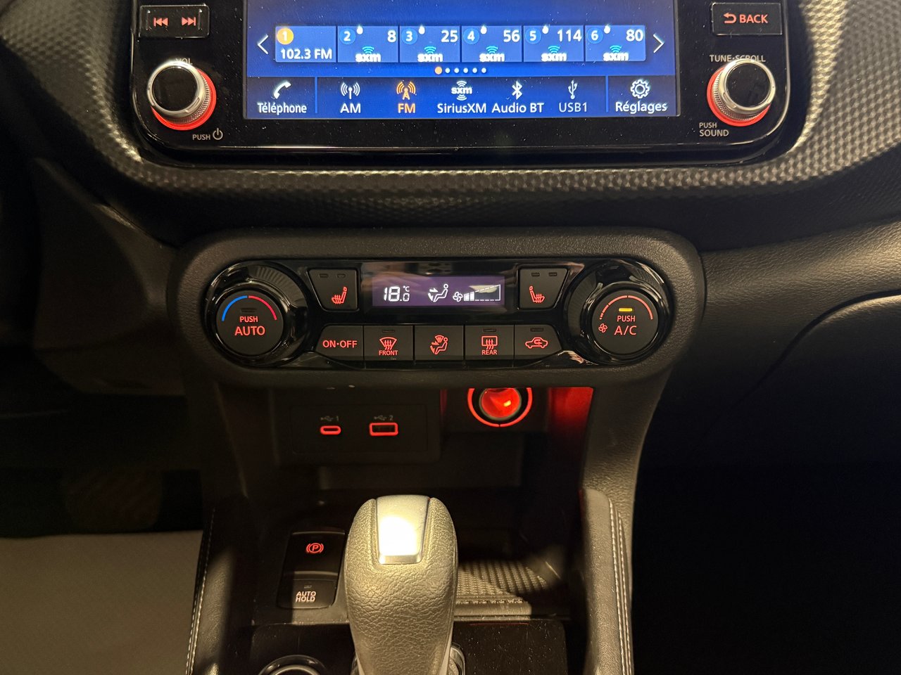 2025 Nissan Kicks Play SV-22