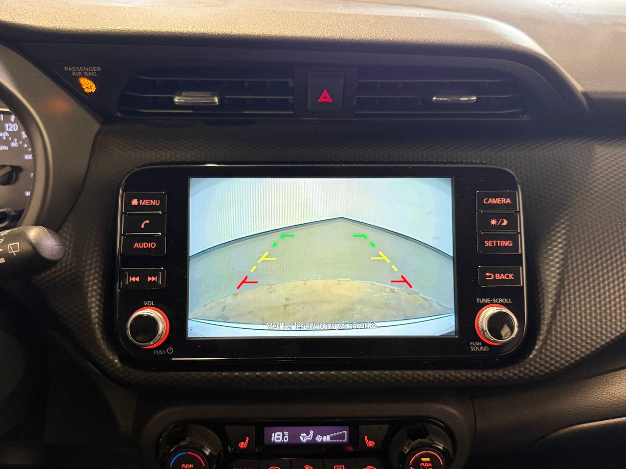 2025 Nissan Kicks Play SV-21