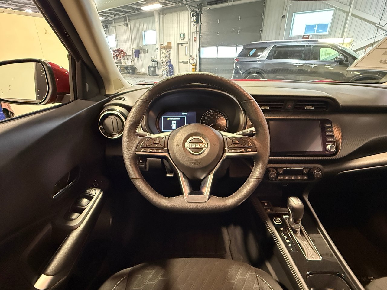Nissan Kicks Play SV 2025-14