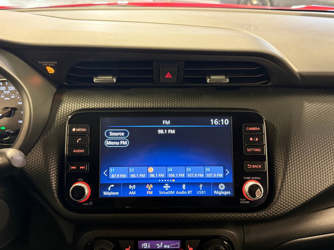 Nissan Kicks Play SV 2025-20
