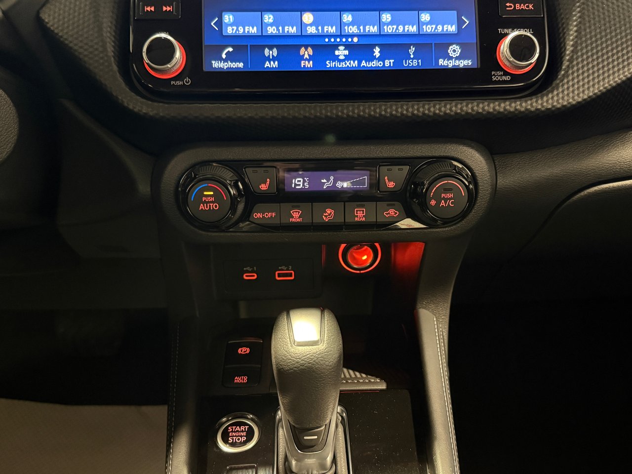 Nissan Kicks Play SV 2025-22